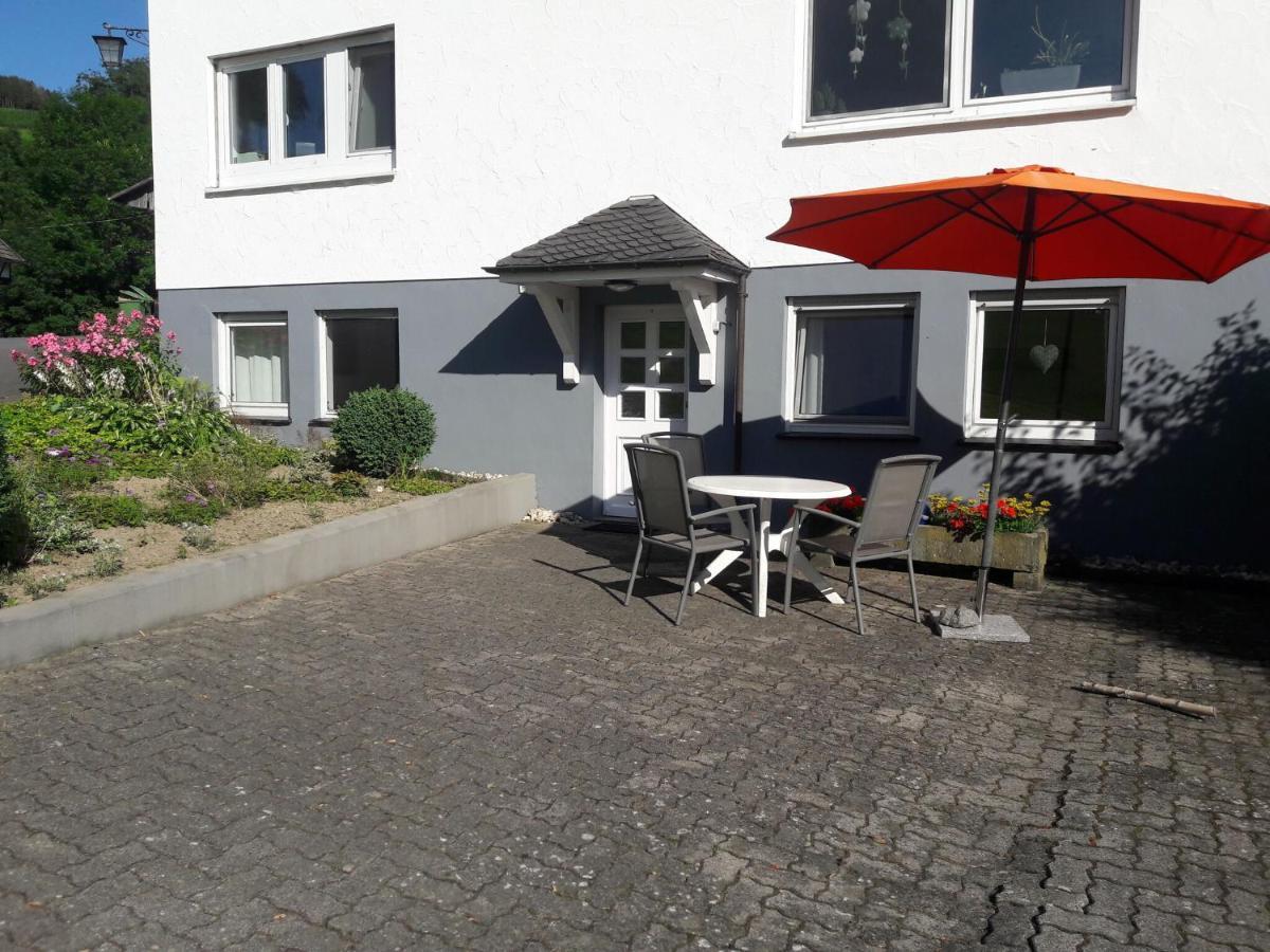 Modern Apartment In Sellinghausen With Terrace Schmallenberg Room photo